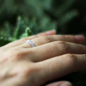 Alliance maä en argent massif 925 recyclé, modèle morgane, bague minimaliste, fil d'argent, bijoux écologique fait main en France, mariage éthique