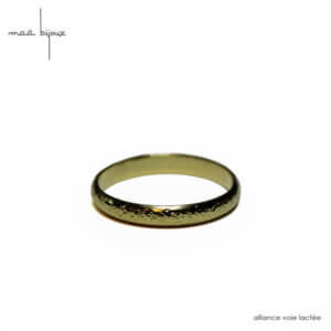 Alliance maä en or jaune 18 carats recyclé, modèle voie lactée, inspiration de la nature, bijou écologique et éthique