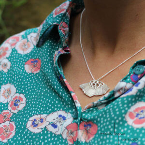Maä bijoux, collection corolle, collier en argent massif recyclé, bijou d'artisan, bijou pour femme cor18.co02